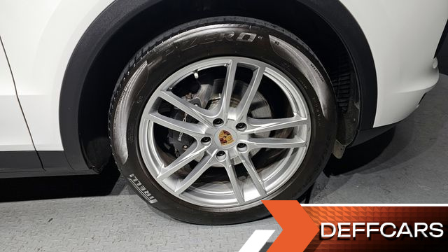 Porsche CAYENNE 3.0 купить на сайте DeffCars