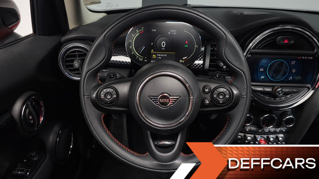 Mini COOPER 5Door HIGH 3rd купить на сайте DeffCars