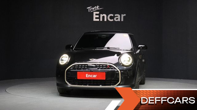 Mini COOPER Favoured купить на сайте DeffCars