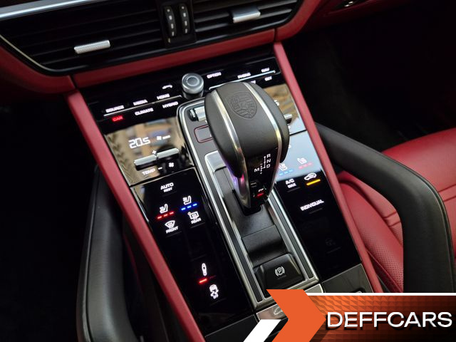 Porsche CAYENNE 3.0 E-Hybrid купить на сайте DeffCars