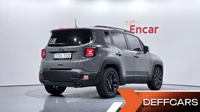 Jeep RENEGADE 1.3 Limited купить на сайте DeffCars