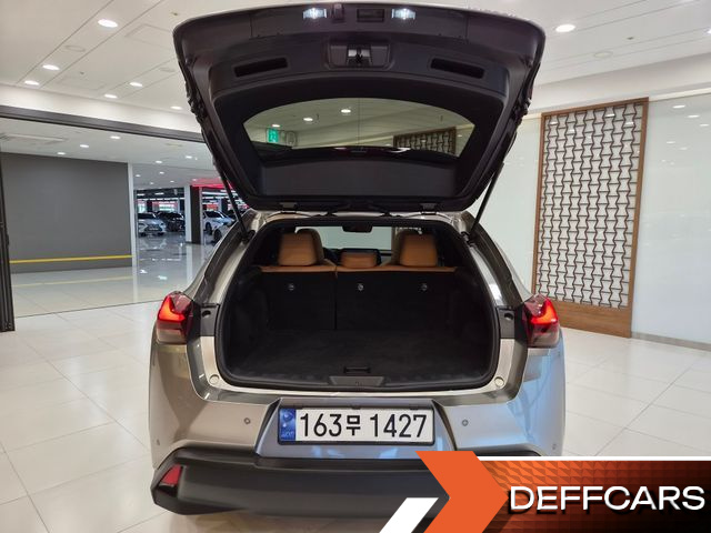 Lexus UX 2.0 2WD купить на сайте DeffCars
