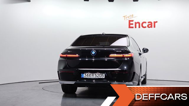 BMW 7-SERIES 750e xDrive Design Pure Excellence купить на сайте DeffCars