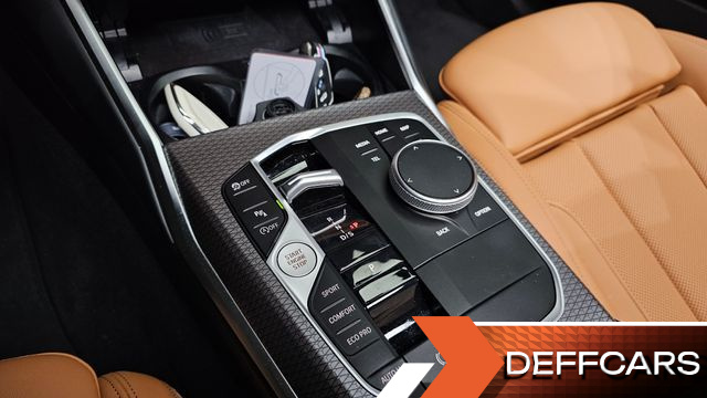 BMW 3-SERIES 320i M Sport купить на сайте DeffCars