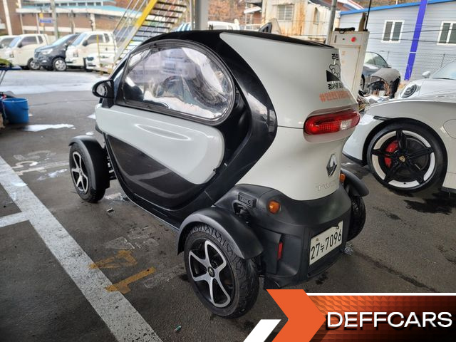 Renault-KoreaSamsung TWIZY Intens(2-seater) купить на сайте DeffCars