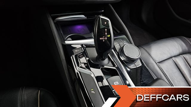 BMW 5-SERIES 520i Luxury купить на сайте DeffCars