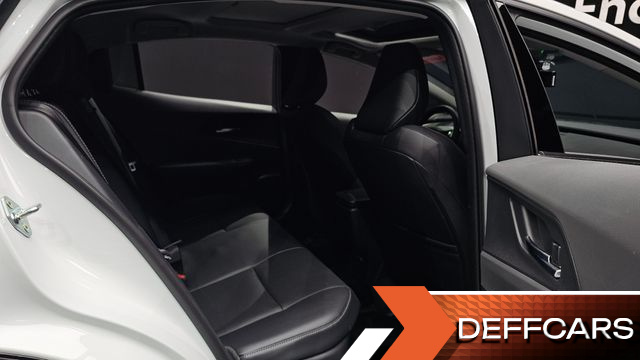 Toyota PRIUS 2.0 XLE AWD купить на сайте DeffCars