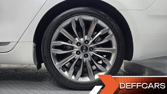 Kia K7 3.0 GDI Signature купить на сайте DeffCars