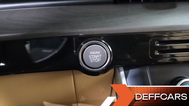Kia CARNIVAL 9-Seater Prestige купить на сайте DeffCars