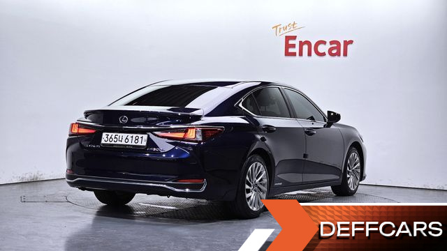 Lexus ES Executive купить на сайте DeffCars
