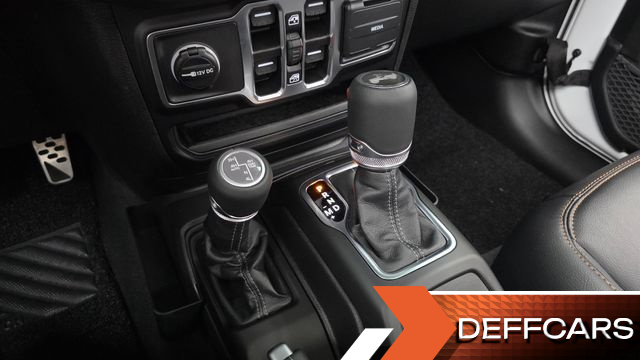 Jeep WRANGLER 2.0 Sahara Power Top 4Door купить на сайте DeffCars