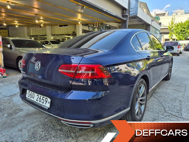 Volkswagen PASSAT 2.0 TDI Prestige купить на сайте DeffCars