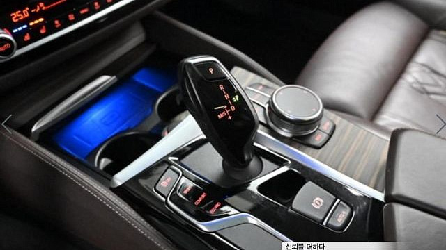 BMW 5-SERIES 530i xDrive Luxury Plus купить на сайте DeffCars