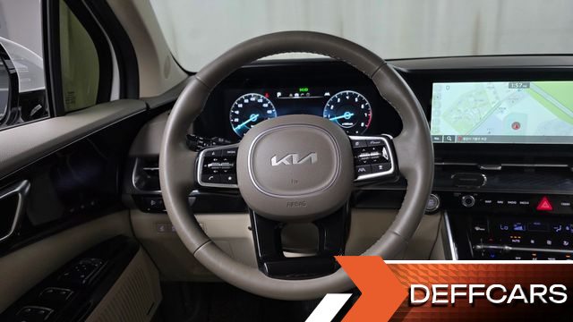 Kia CARNIVAL Gasoline 7-Seater Hi-Limousine Signature купить на сайте DeffCars