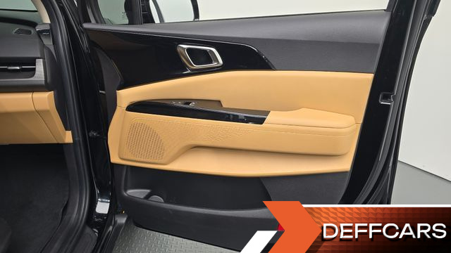 Kia CARNIVAL Gasoline 9-Seater Noblesse купить на сайте DeffCars