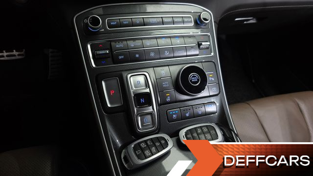 Hyundai SANTAFE Diesel 2.2 2WD Prestige купить на сайте DeffCars