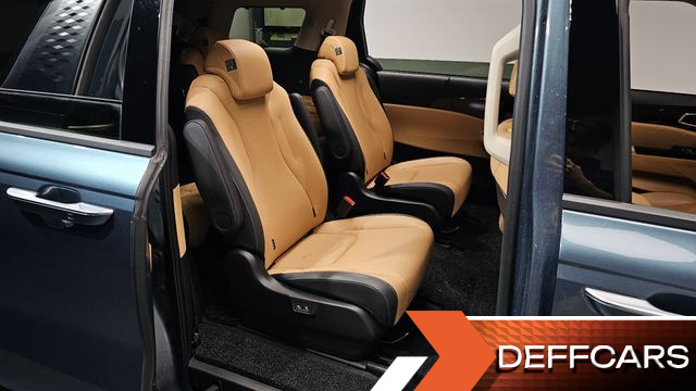 Kia CARNIVAL Gasoline 9-Seater Signature купить на сайте DeffCars