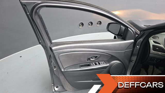 Renault-KoreaSamsung SM3 SE купить на сайте DeffCars