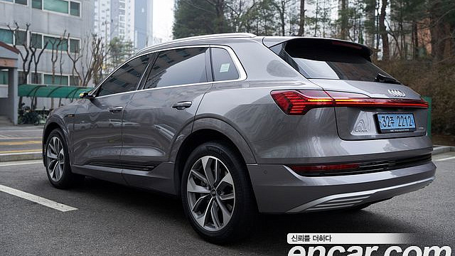 Audi E-TRON 55 Quattro купить на сайте DeffCars