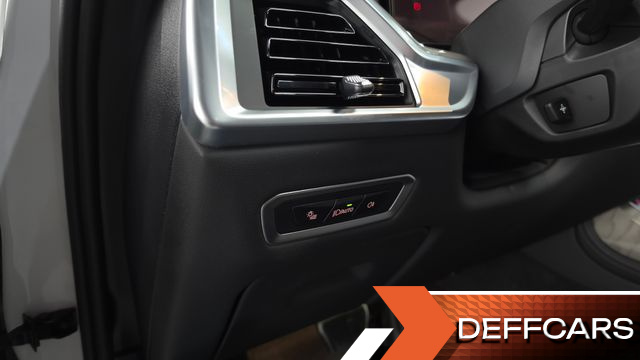 BMW X7 xDrive 40i Design Pure Excellence 6-Seater купить на сайте DeffCars