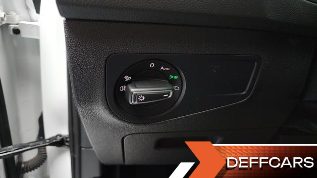 Volkswagen TIGUAN 2.0 TDI Premium купить на сайте DeffCars