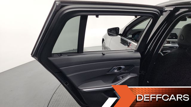 BMW 3-SERIES 320i Touring Luxury купить на сайте DeffCars