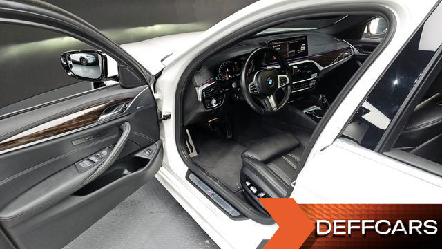 BMW 5-SERIES 520i M Sport купить на сайте DeffCars