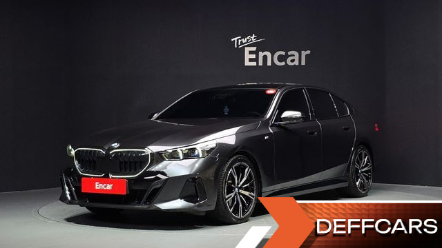 BMW 5-SERIES 530i xDrive M Sport купить на сайте DeffCars