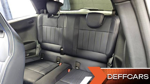 Mini COOPER SE Favoured купить на сайте DeffCars