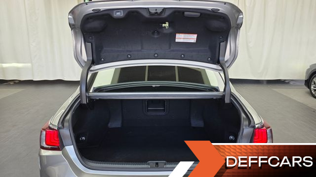 Lexus ES Luxury Plus купить на сайте DeffCars