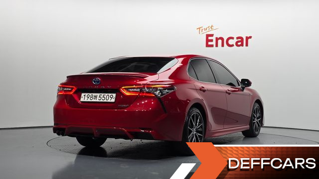 Toyota CAMRY 2.5 XSE Hybrid купить на сайте DeffCars