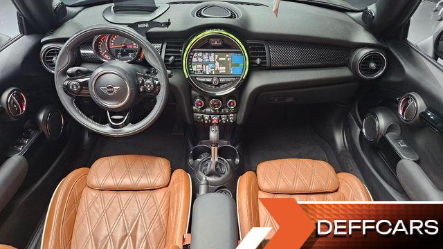 Mini COOPER CONVERTIBLE Standard 3rd купить на сайте DeffCars