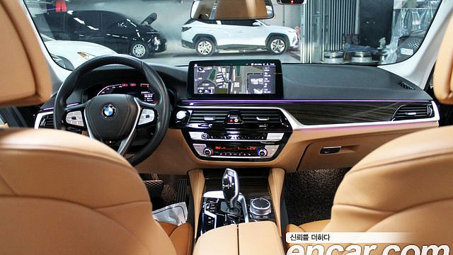 BMW 5-SERIES 520i Luxury купить на сайте DeffCars