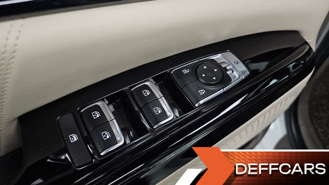Kia CARNIVAL Diesel 9-Seater Hi-Limousine Signature купить на сайте DeffCars