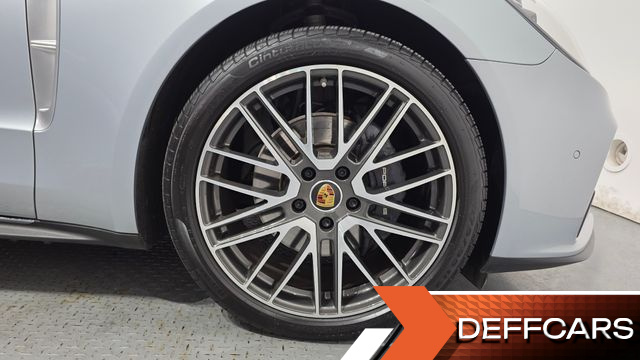 Porsche PANAMERA 2.9 AWD Executive купить на сайте DeffCars