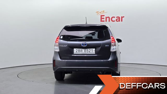Toyota PRIUS 1.8 купить на сайте DeffCars