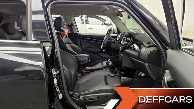 Mini COOPER 5Door Classic Third Generation купить на сайте DeffCars