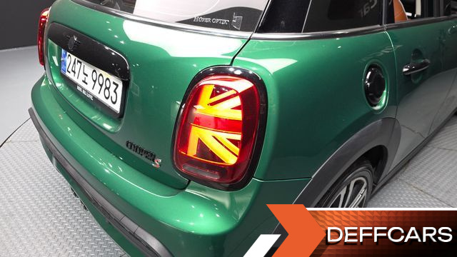 Mini COOPER 5Door Classic Third Generation купить на сайте DeffCars