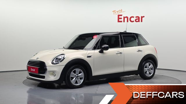 Mini COOPER 5Door Standard 3rd купить на сайте DeffCars
