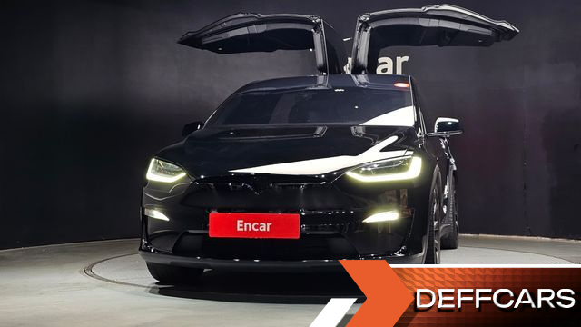 Tesla MODEL X Plaid купить на сайте DeffCars