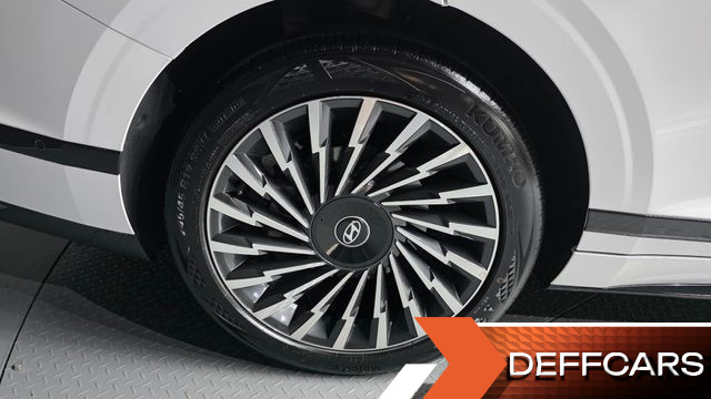 Hyundai GRANDEUR 2,5 Gasoline 2WD Calligraphy купить на сайте DeffCars