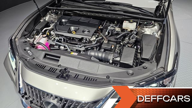 Lexus ES Luxury Plus купить на сайте DeffCars