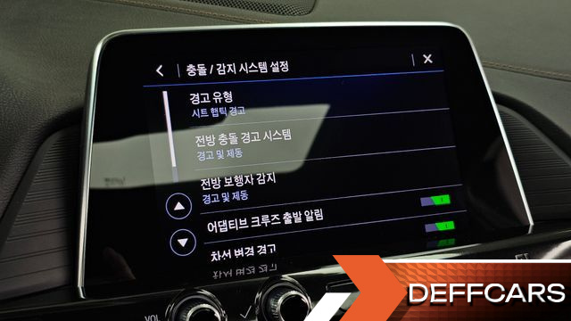 Cadillac CT4 2.0 Sport купить на сайте DeffCars