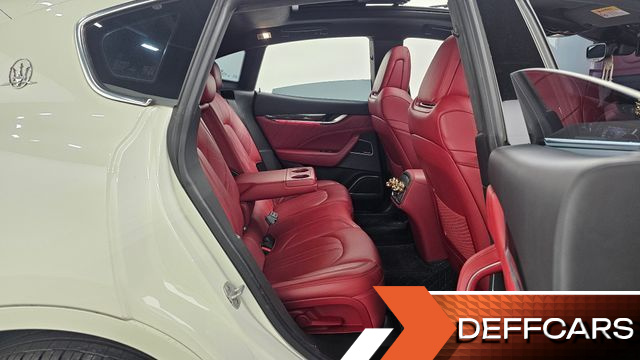 Maserati LEVANTE 3.0 AWD GranSport купить на сайте DeffCars
