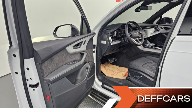 Audi Q7 55 TFSI Quattro Premium купить на сайте DeffCars