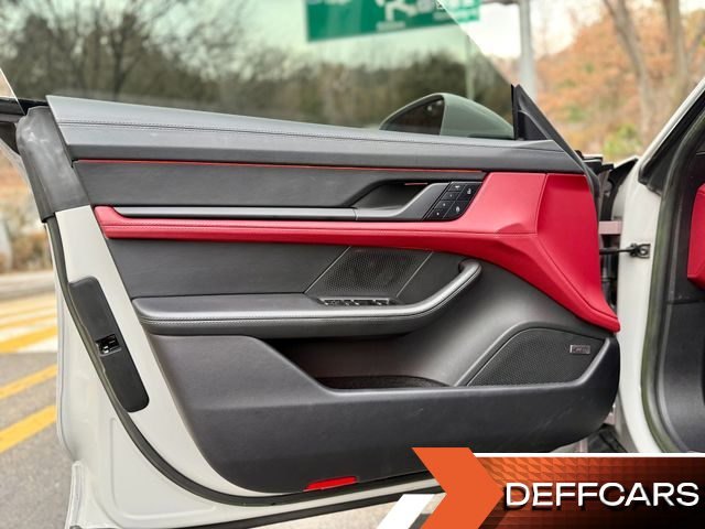 Porsche TAYCAN GTS купить на сайте DeffCars