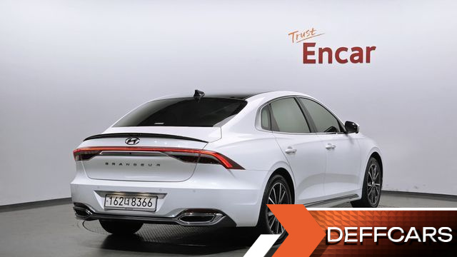 Hyundai GRANDEUR 3.0 LPi Rent Car Exclusive купить на сайте DeffCars