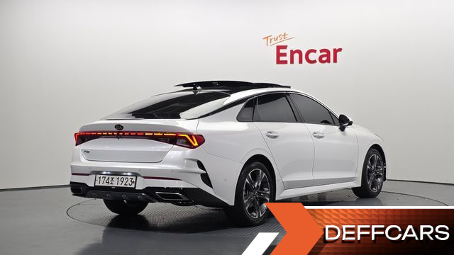 Kia K5 2.0 Signature купить на сайте DeffCars