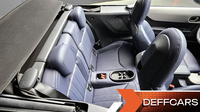 Mini COOPER CONVERTIBLE Favoured купить на сайте DeffCars