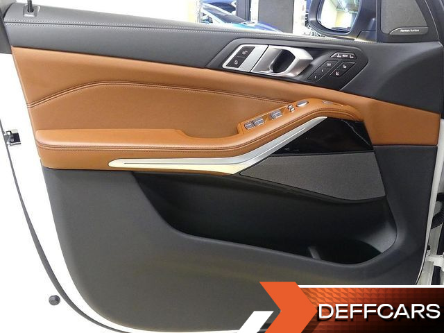 BMW X7 xDrive 40i M Sport 7STR купить на сайте DeffCars